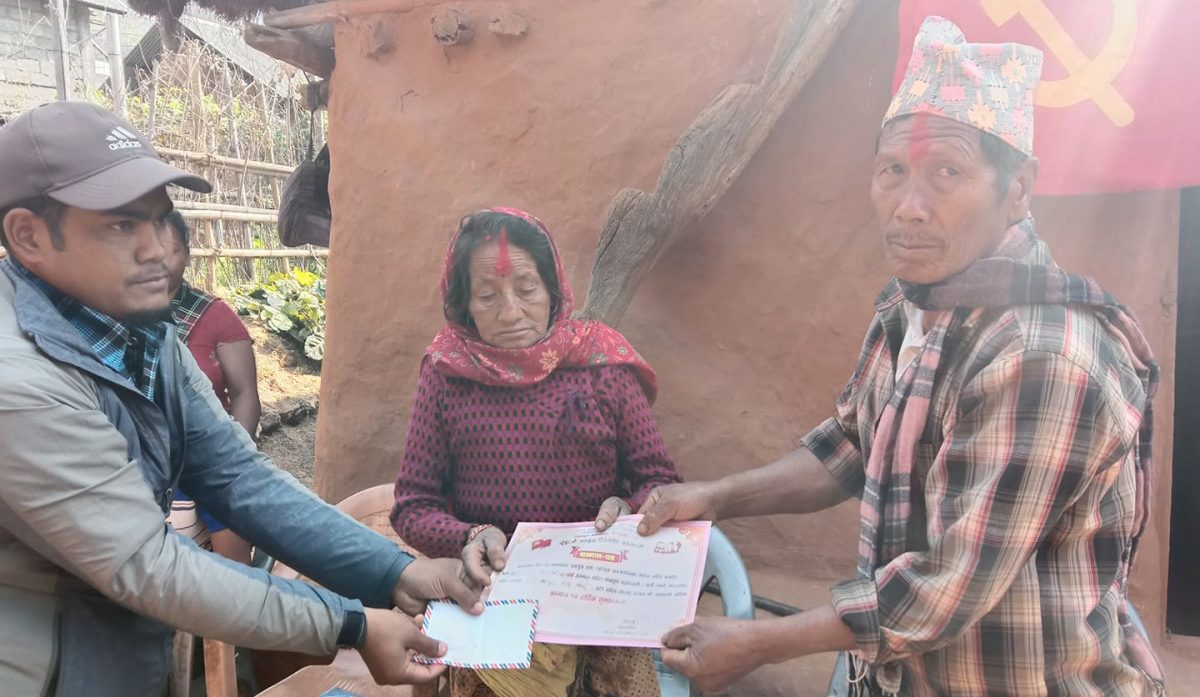 युवा संगठन नेपाल गुल्मीद्वारा सहिद परिवारलाई सम्मान