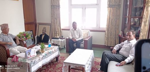 नेकपाका महासचिव विप्लव, कञ्चन र माधव नेपालबीच भेटवार्ता