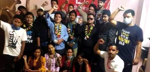 विभिन्न पार्टी परित्याग गरि प्रवासी नेपाली जनसमाज भारतमा प्रवेश