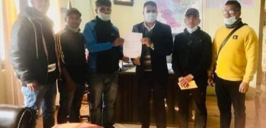 युवा संगठन नेपाल प्यूठानद्वारा एमसीसी खारेजी र युवाहरुलाई स्वदेशमै रोजगारीको माग गर्दै जिल्ला प्रशासनलाई ज्ञापनपत्र